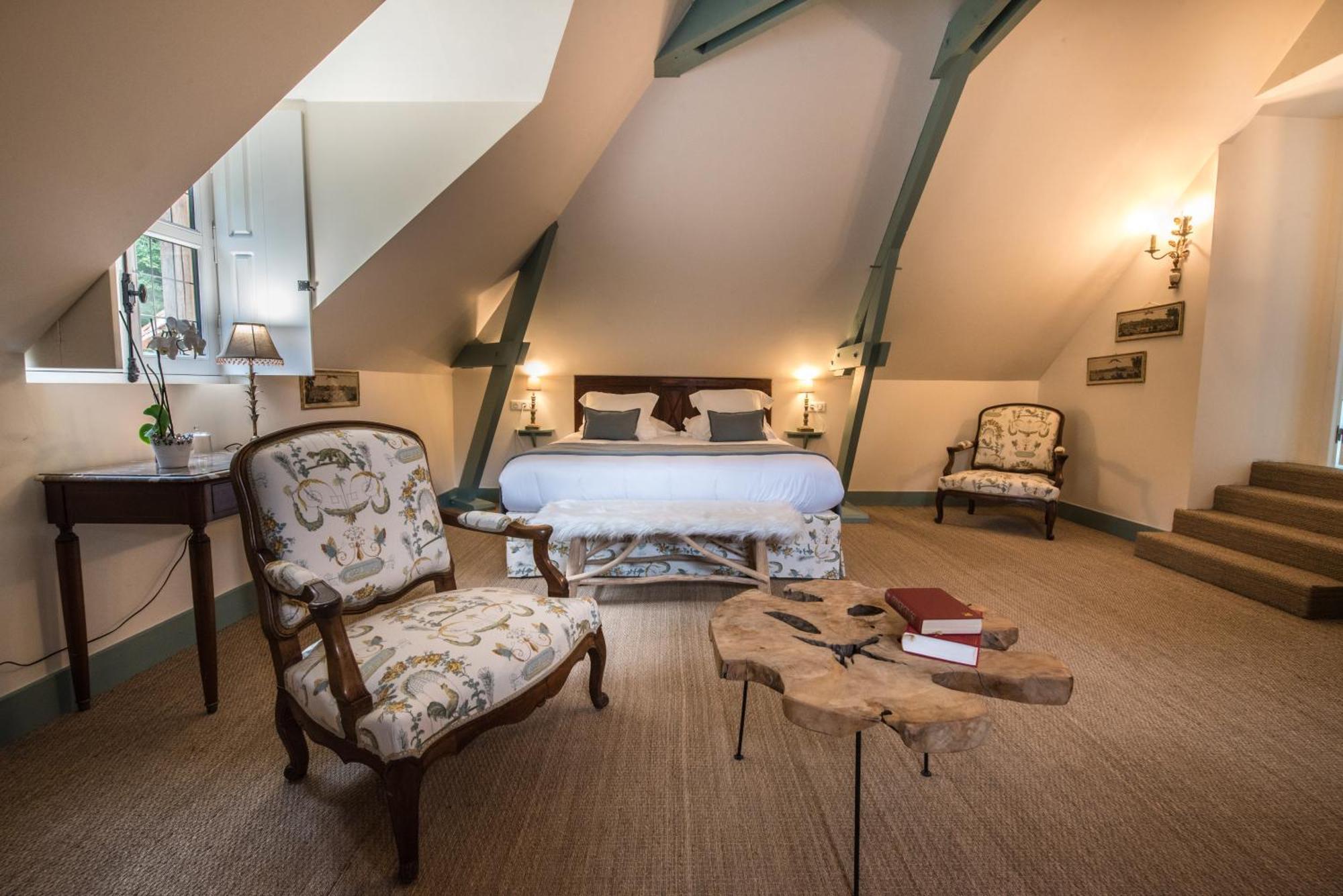 Hotel Du Domaine De La Groirie - Le Mans Trangé Exteriör bild