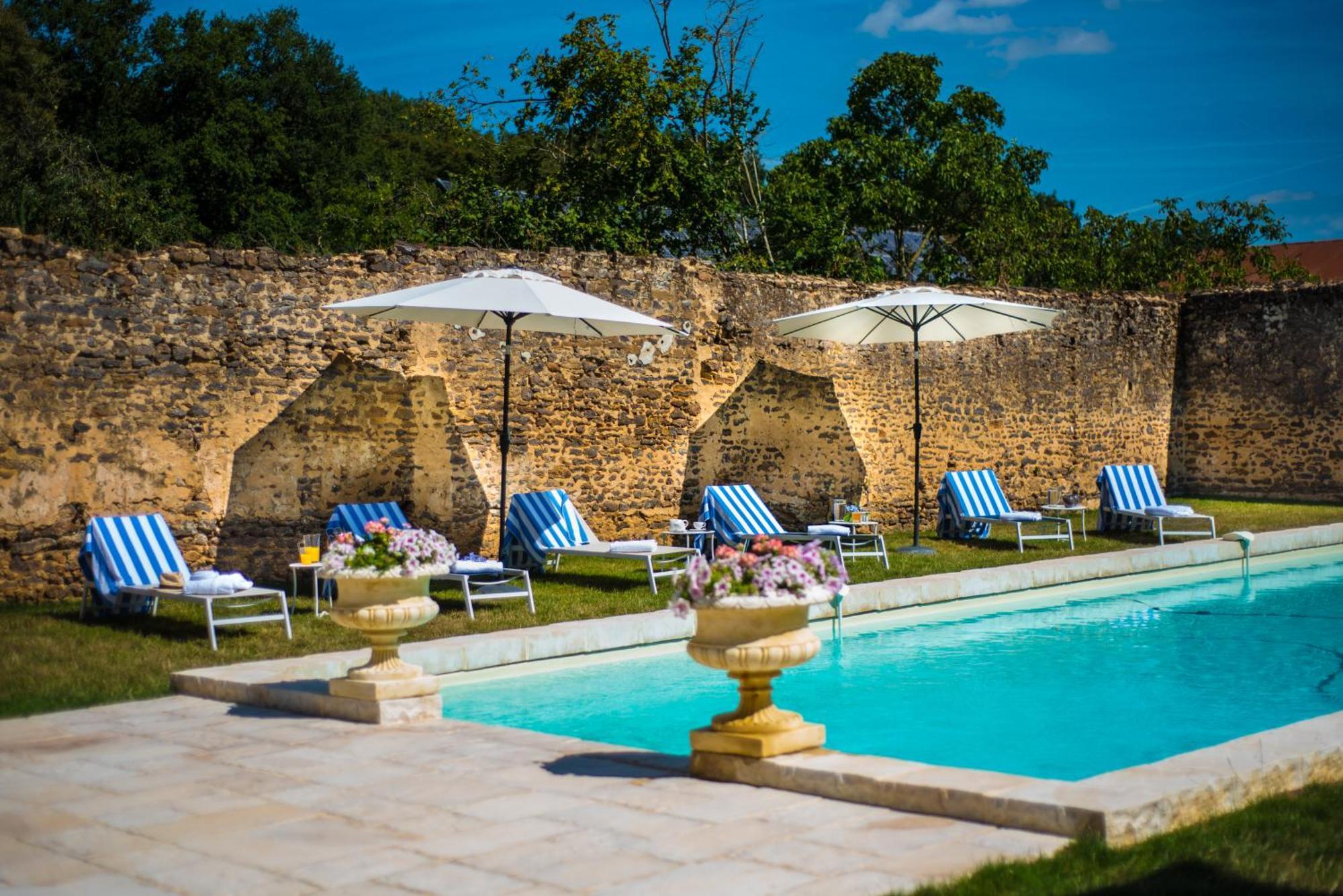 Hotel Du Domaine De La Groirie - Le Mans Trangé Exteriör bild